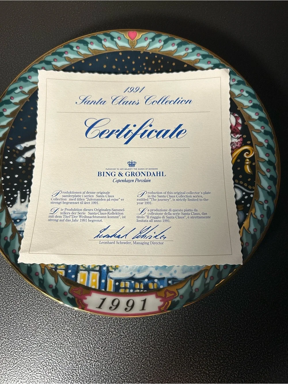 Vintage 1991 Bing and Grondahl Holiday Collectors Plate Santa Collection